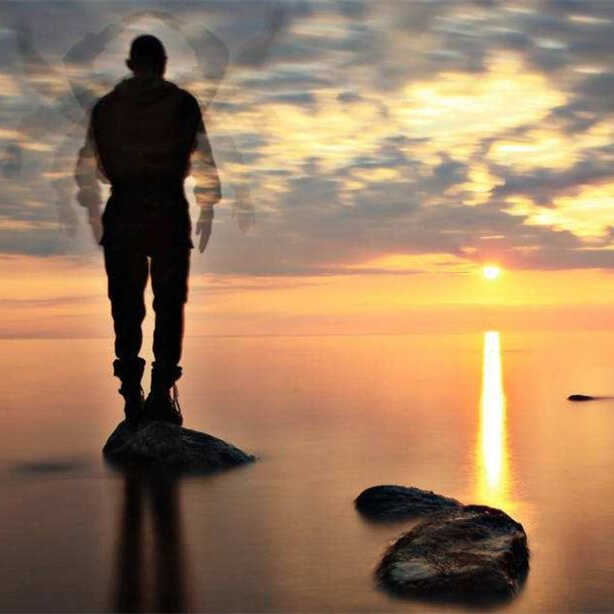 精辟入骨的经典名言，人生感悟精辟句子