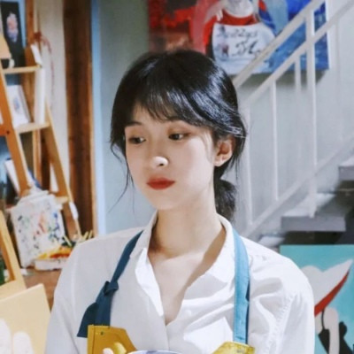 大眼睛的女生更容易吸引异性吗，为什么有一种女人特别招男人喜欢