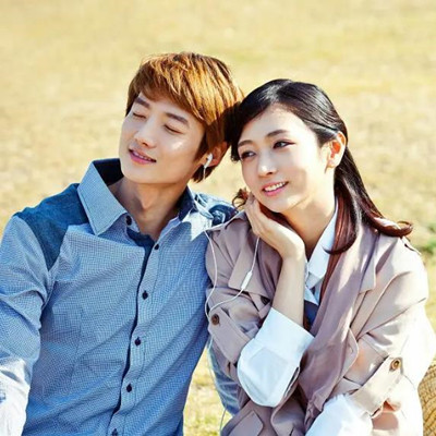 约会怎么样有肢体接触,第一次约会怎么自然的肢体接触