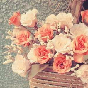 恋人怎么摆脱舔狗式相处，如何维持感情还不当舔狗