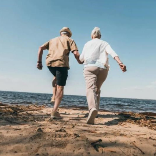 人老了怎么富养自己,富养是最好的养老方式吗