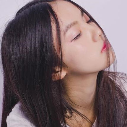 约会时女生说不想出去怎么高情商回复