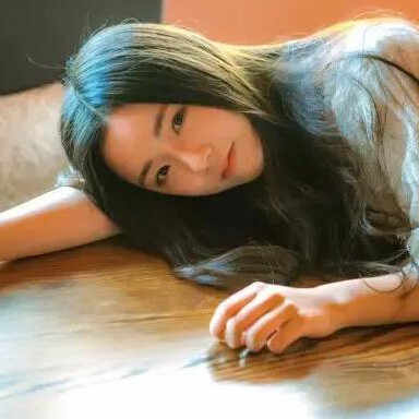 如何判断女人是为了钱才和自己在一起的