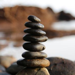 烧遗像有讲究吗