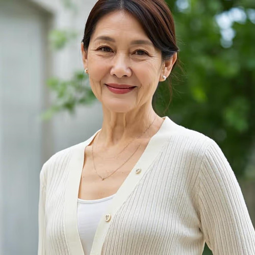 中年女人适合穿什么颜色的衣服