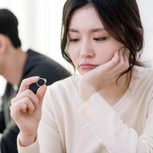 离婚后女人会想念前夫吗