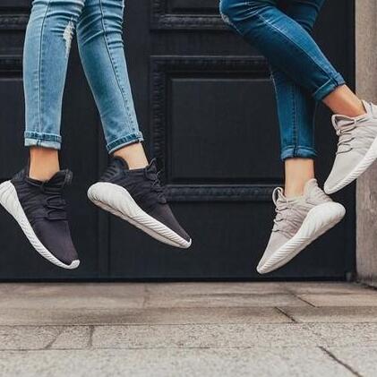 adidas Originals新款全黑Tubular帅到没朋友