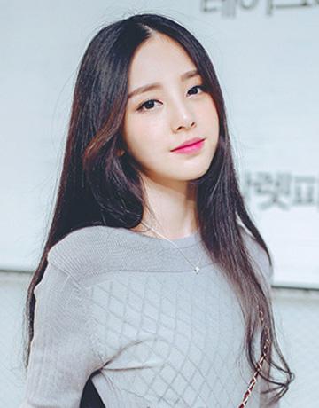 2021最新淑女范儿学生妹的长发发型推荐