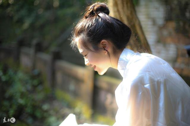 不要觉得自己的女朋友任性，女孩子有点小脾气怎么了？