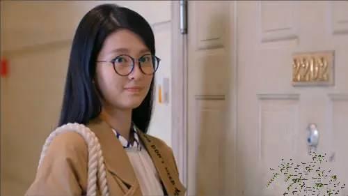 把女儿教成关关小蚯蚓都算成功，妈妈们，小心别把女儿养成樊胜美