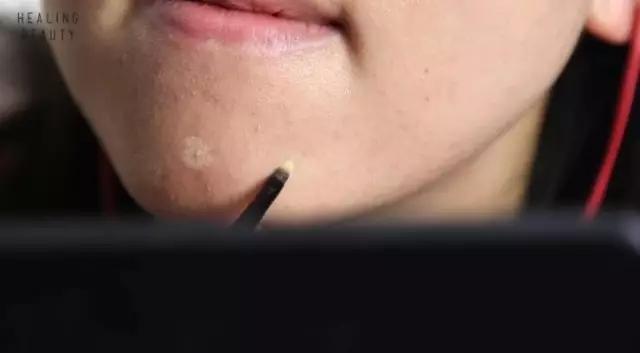 她的日常化妆法被韩妞赞爆了！