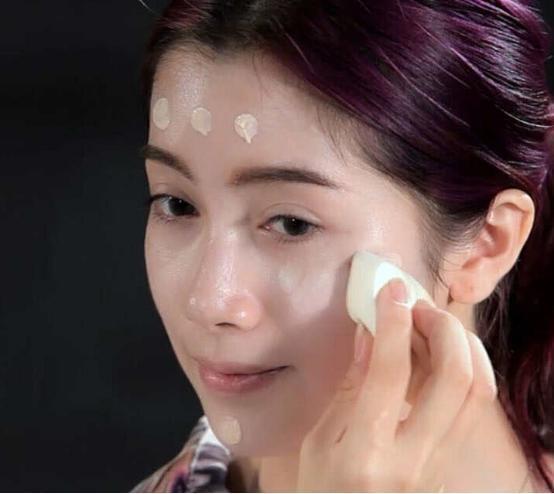 女人再好看也别总是素颜，高级化妆师的淡妆教程，新手看一遍就会
