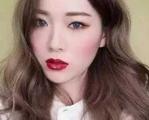 甜甜的水果妆，让你元气满满