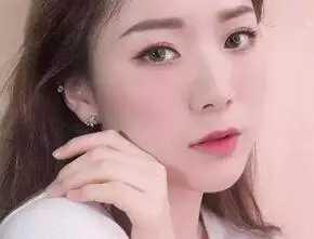 甜甜的水果妆，让你元气满满