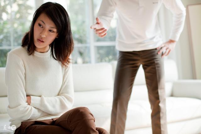 婚姻不幸，来自女人的抱怨，男人开心，家庭才会幸福