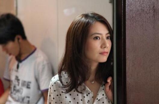 志玲姐姐这样的剩女那么多，为何就不肯迁就一下呢？