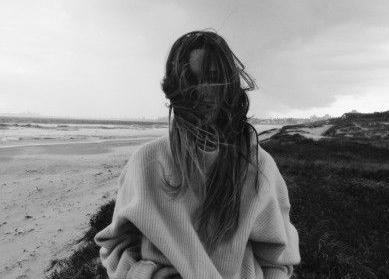 在男人眼里，有这三种行为的女人，再也不值钱了