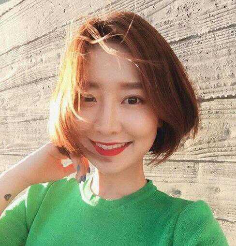国字脸女生适合的发型，短发刘海随便挑！