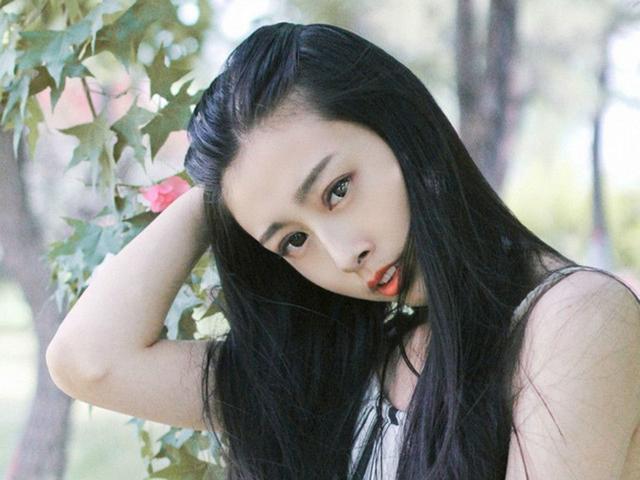 我赞美你，伟大的女性