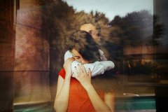 不想轻易迈出爱情那步,生怕爱了分了就丢了