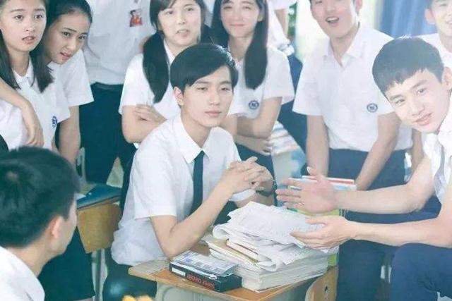 恋爱中的女人智商低？看看男人这些表现再说吧