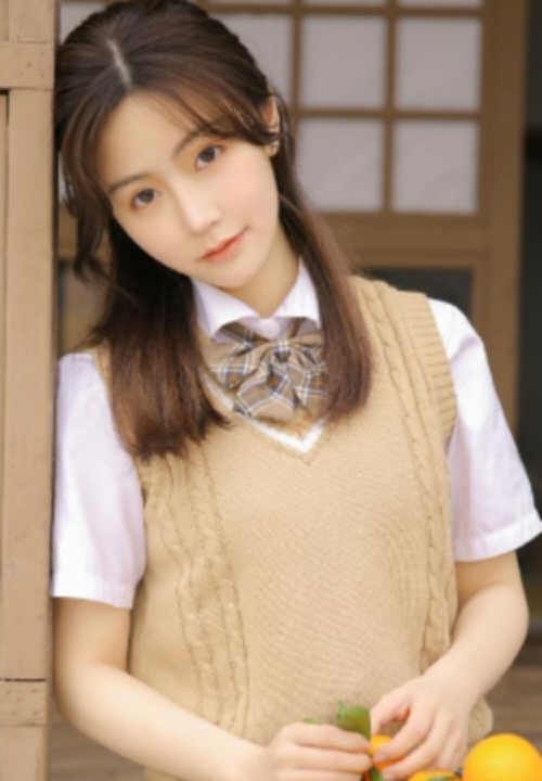  长相显小的女生的特点，长相清秀的女孩子特点
