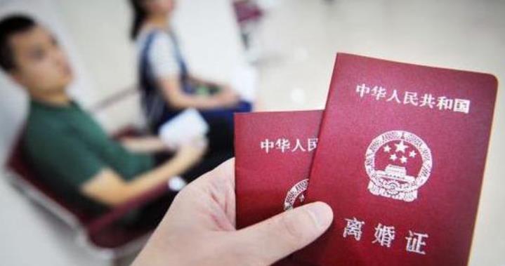 老公要陪嫁钱怎么对付，女人陪嫁的钱离婚归谁