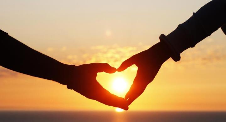 离婚男人喜欢什么女人,离婚男人喜欢你的表现