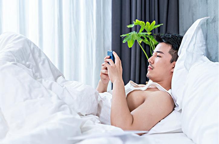 男人问睡了吗怎么回复，男生说睡吧真正的原因