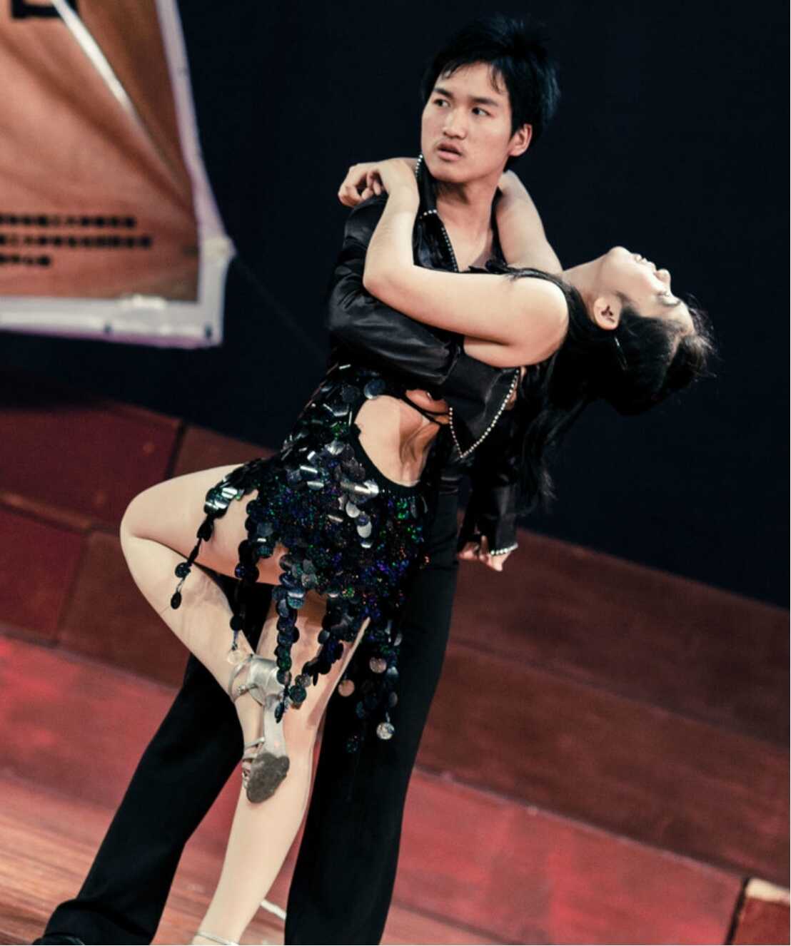 跳拉丁舞的女孩可以交往吗,跳拉丁舞的女人为什么没人娶