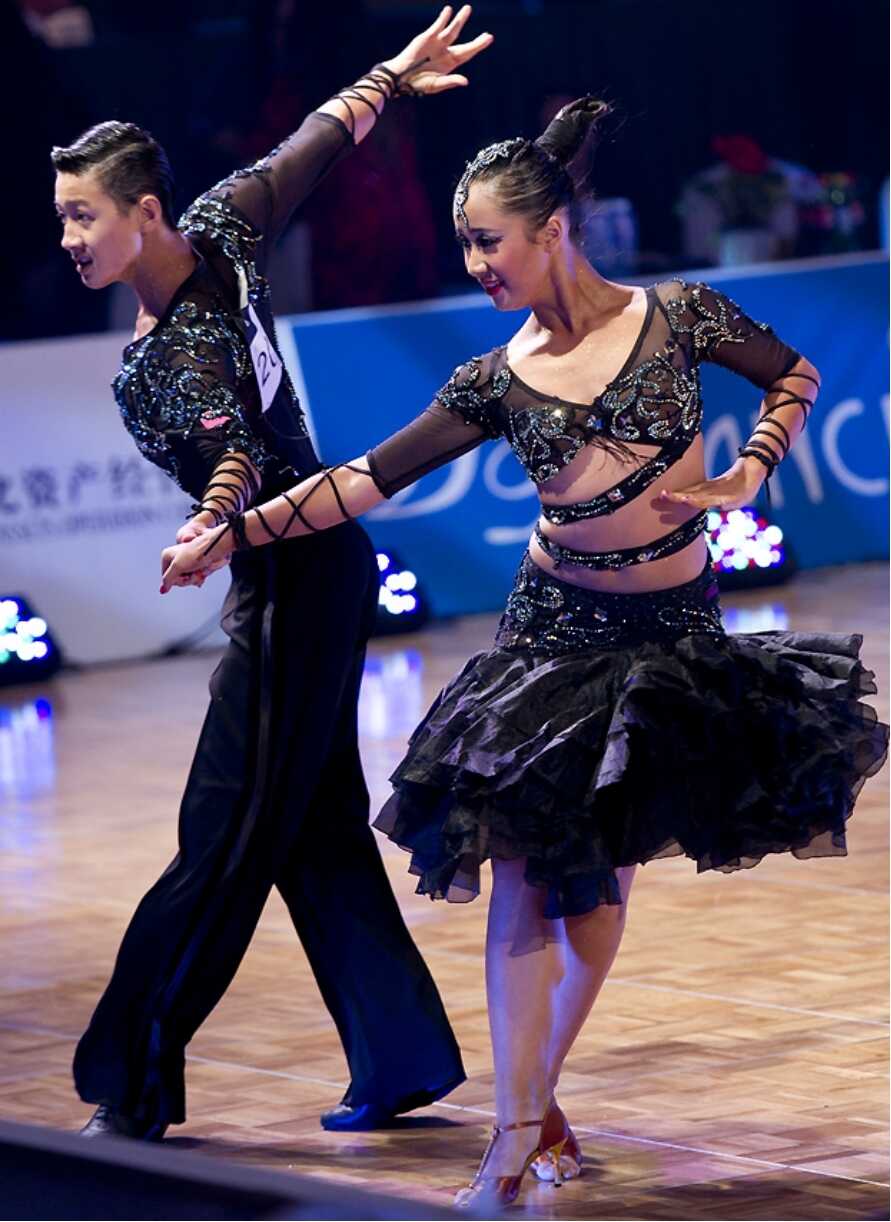 跳拉丁舞的女孩可以交往吗,跳拉丁舞的女人为什么没人娶