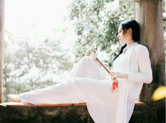 擦肩而过是怎样的缘分,擦肩而过也是一种很深的缘分