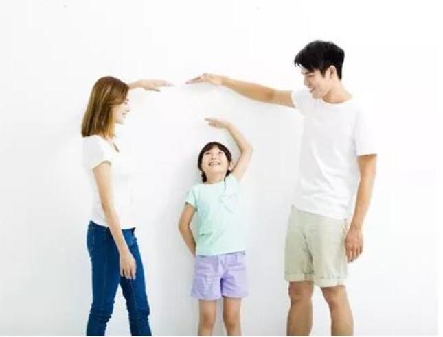 为什么爹矮一娘矮一窝，女的矮真的会矮一窝吗