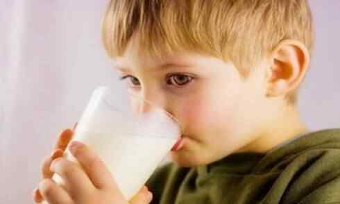 身上有奶香怎么回事，男人身上有奶香是什么原因