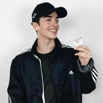 身上有奶香怎么回事，男人身上有奶香是什么原因