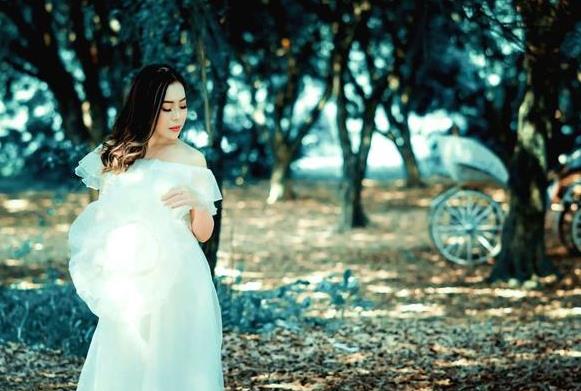 为什么男生喜欢女老师,男生喜欢女老师是什么心态