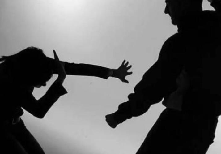 男人动手打女人意味着什么，打女人的男人是无能的表现吗