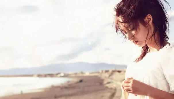 老公称呼老伴是什么心理，女人称呼老伴叫老头啥意思