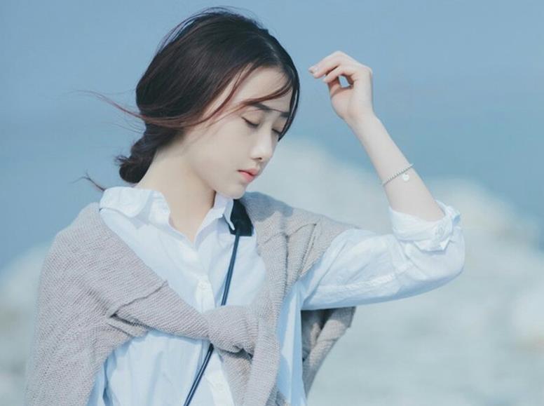 男人想念一个女人是什么滋味，太想念一个人对方会有心灵感应吗