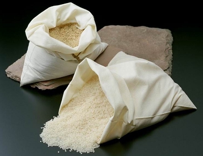 真空包装大米能放几年，不开袋的大米怎么保存