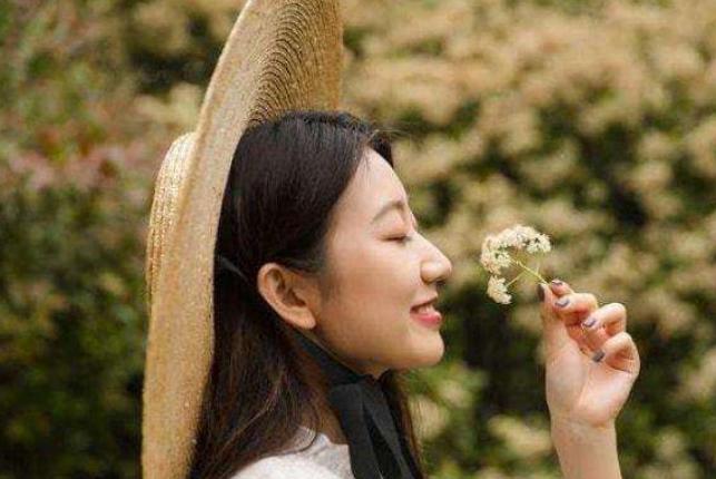 女人怎样做到万种风情,最容易让中年男人动心的五种女人