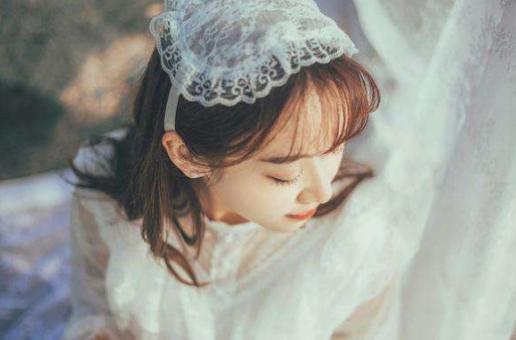 女人怎样做到万种风情,最容易让中年男人动心的五种女人