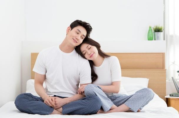 三种关系容易日久生情，哪些关系更容易日久生情