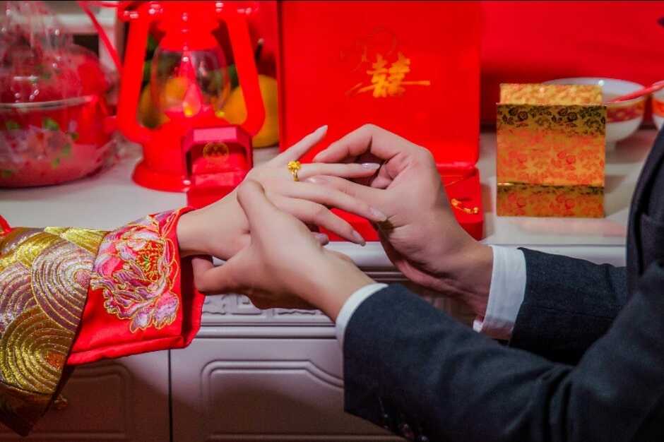 为什么订婚结婚不隔年,订婚必须一年内结婚吗