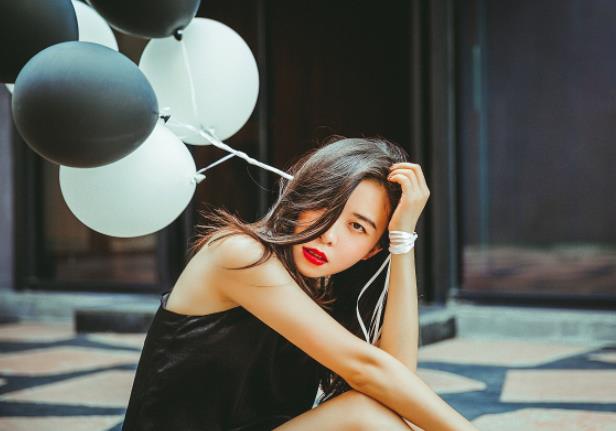 已婚异性关系好的表现，和异性没有分寸感的女人表现