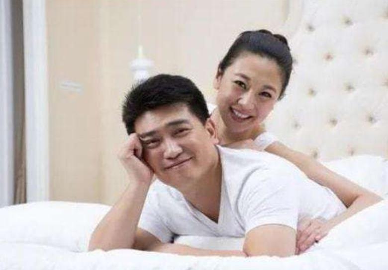 50岁女人还渴望爱情吗，50岁女人再婚找什么人合适