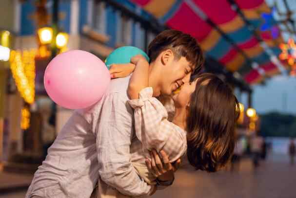 女人为何更易日久生情,为什么日久生情是最可怕的