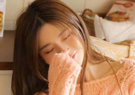 男人会随便帮女人忙吗,为什么男人在外总喜欢帮女人忙