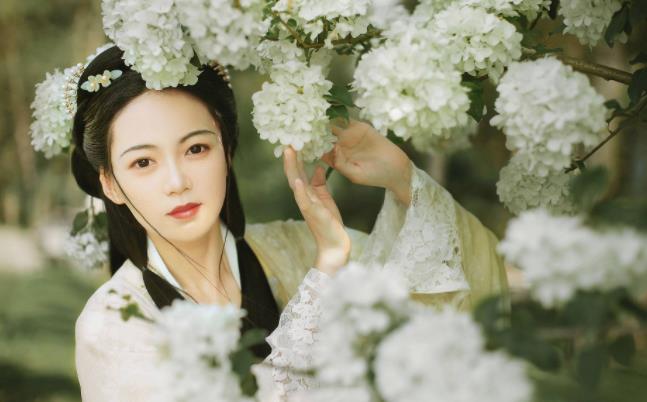 三种女人最吸引已婚男，什么样的女人容易吸引已婚男人