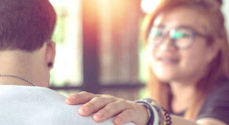 男朋友吃醋占有欲太强怎么办,为什么我老公总是喜欢和我对着干